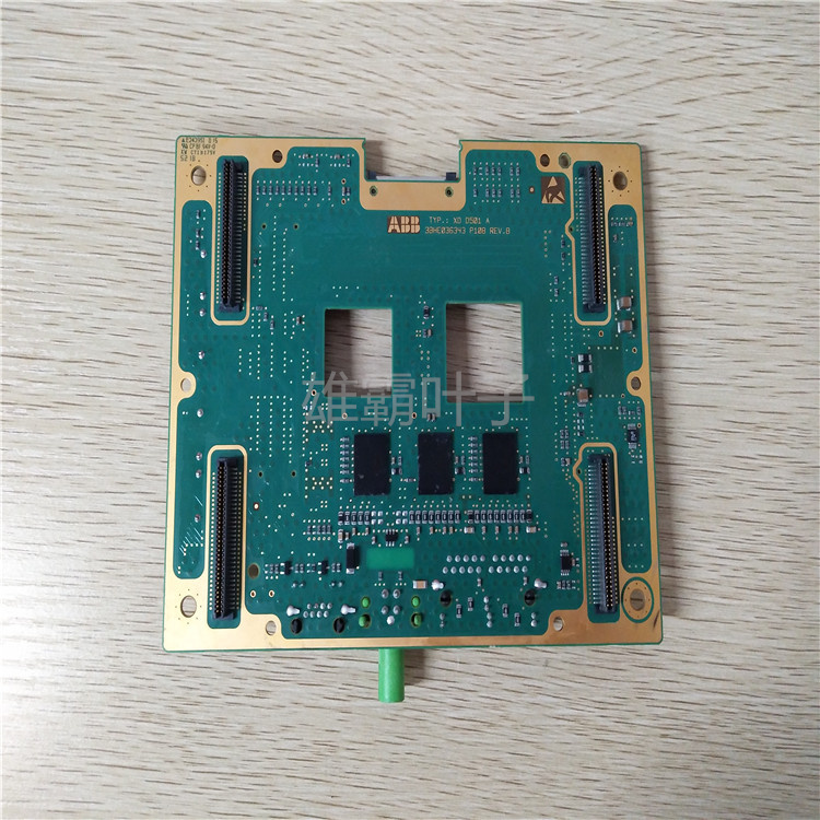 ABB DSQC129 主板模块 PLC系统备件 操作面板 变频器 电源模块 库存有货