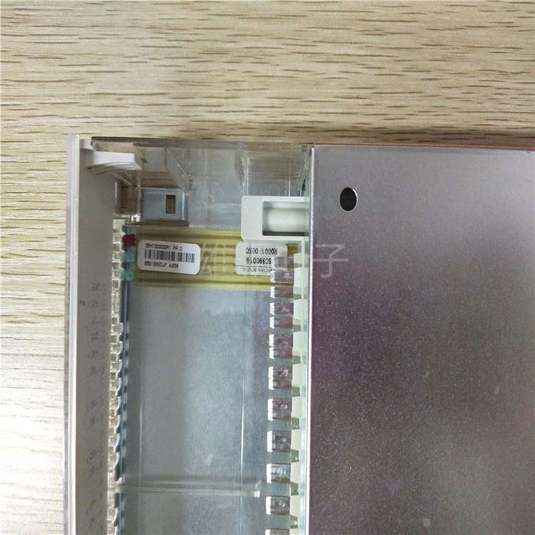 ABB CI526V1 输出模块 继电器底座 控制器模块 变频器 PLC系统备件 电源模块 库存有货