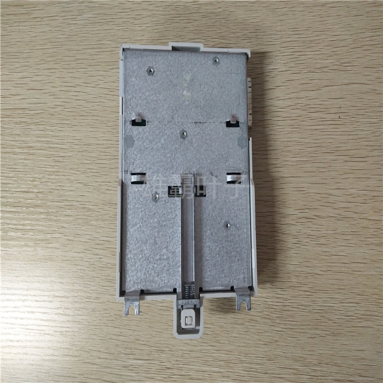 ABB DI814 继电器底座 控制器模块 变频器 处理器模块 PLC系统备件 电源模块 库存有货