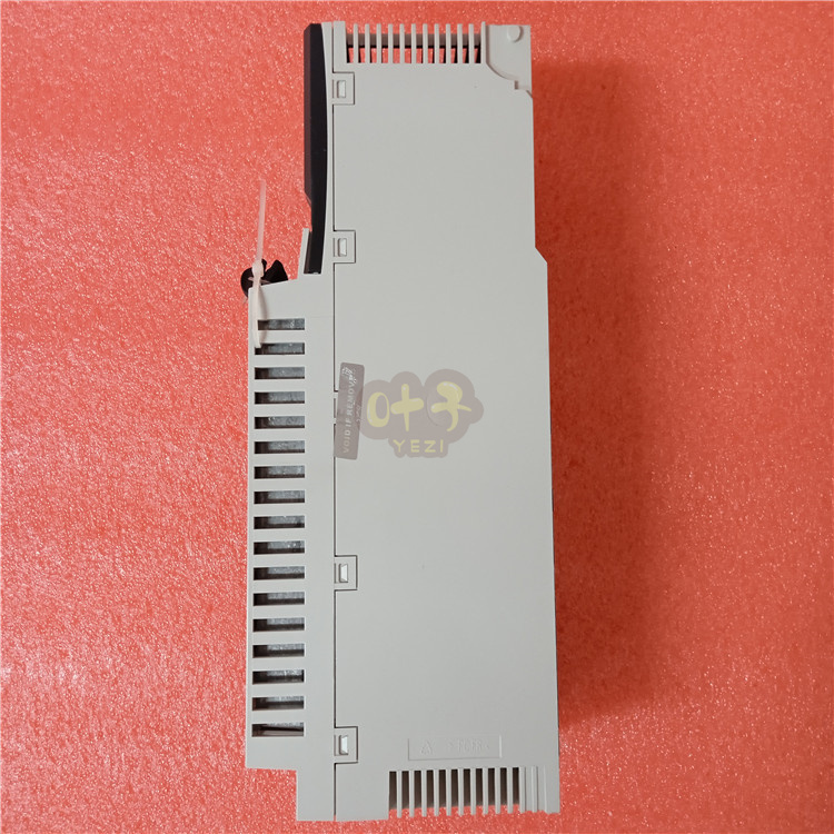 SCHNEIDER TSXMRPC007MC电源模块 控制器 驱动板 质保一年