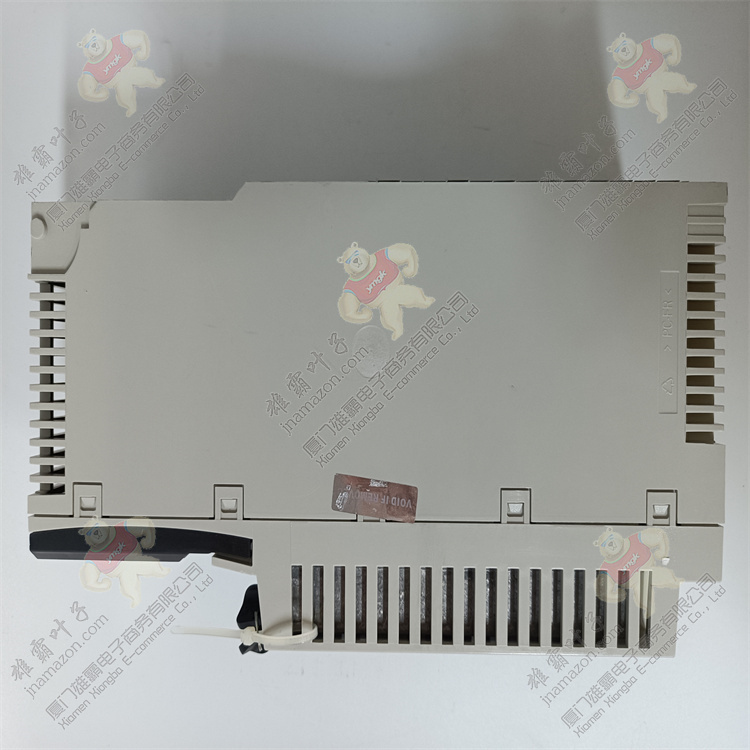 140ACO13000C |  Schneider 模拟量输出模块